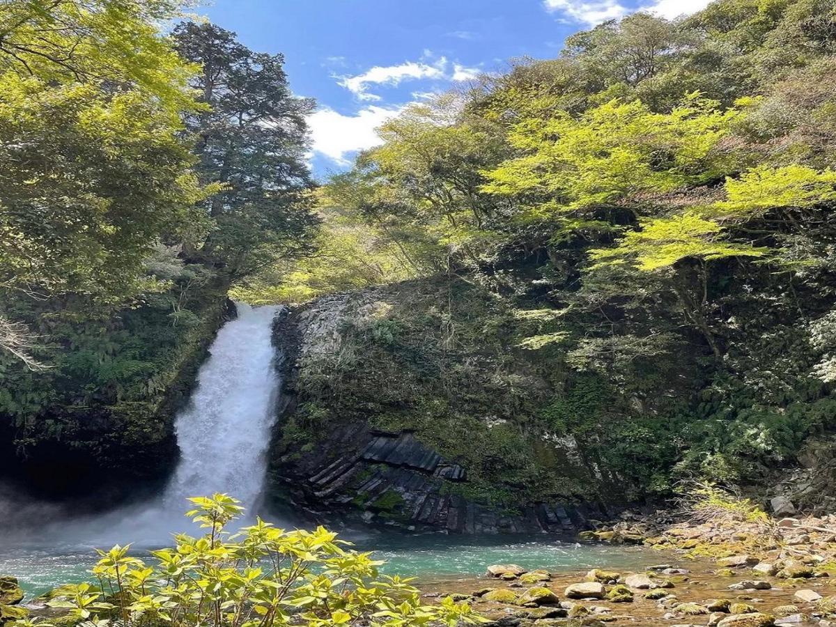 Livemax Resort Shizuoka Amagiyugashima Buitenkant foto